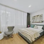 Ground-Floor Studio In Old Town