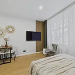 Ground-Floor Studio In Old Town