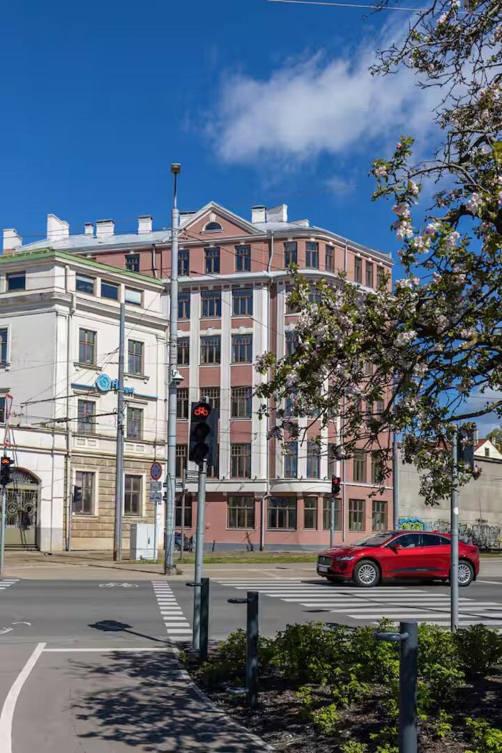 Ground-floor In Old Town *